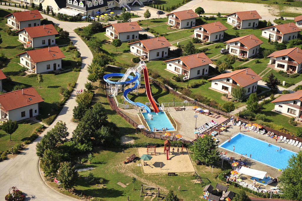 Villapark Vargesztes Bagian luar foto