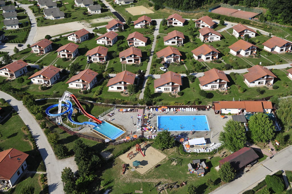 Villapark Vargesztes Bagian luar foto