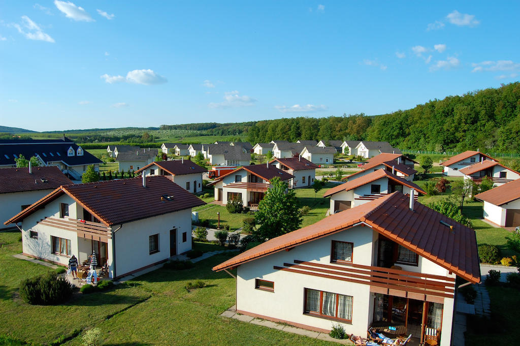 Villapark Vargesztes Bagian luar foto